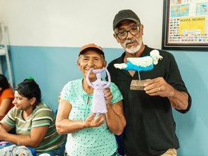 Artista alagoano ministra oficina de escultura com material reciclado em São Sebastião e Arapiraca