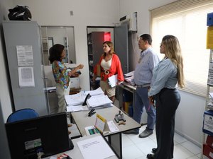 Ministério Público constata delegacias em condições precárias em Maceió