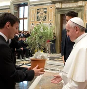 Messi se despede de Papa Francisco: 'Vamos sentir saudades'