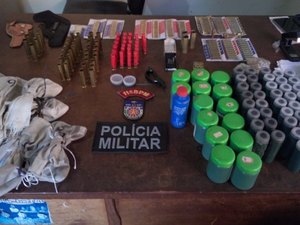 Polícia apreende grande quantidade de munições e artefatos bélicos, em Coruripe