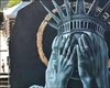Estátua da Liberdade ‘envergonhada’ torna-se viral
