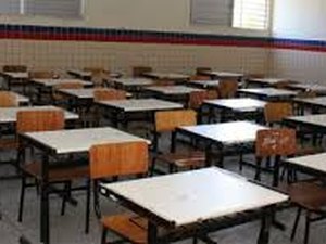 Pesquisa com servidores da educação é o primeiro passo para volta às aulas em Arapiraca