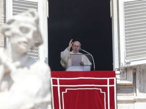 Papa apela por fim de violência e pede diálogo no Afeganistão