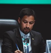 Rodrigo Cunha comemora compromisso do governo com delegacia anti-corrupção