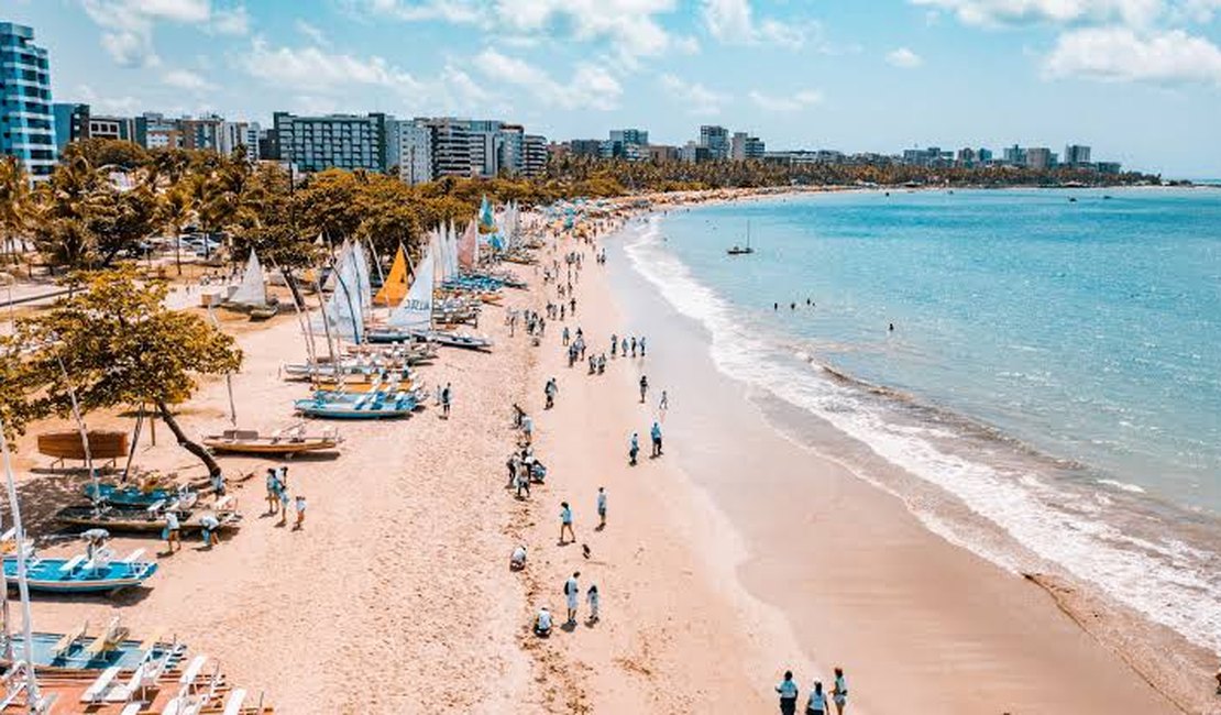 Semana começa ensolarada em Maceió