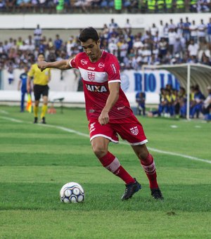 Sem o volante Lucas, CRB divulga jogadores relacionados para enfrentar o Avaí-SC
