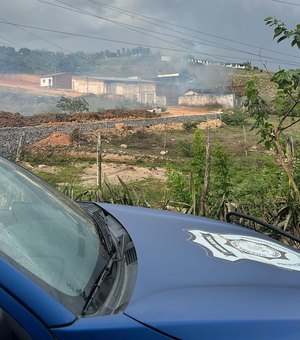 [Vídeo] Incêndio em fábrica de fogos de artifício assusta moradores em Ibateguara