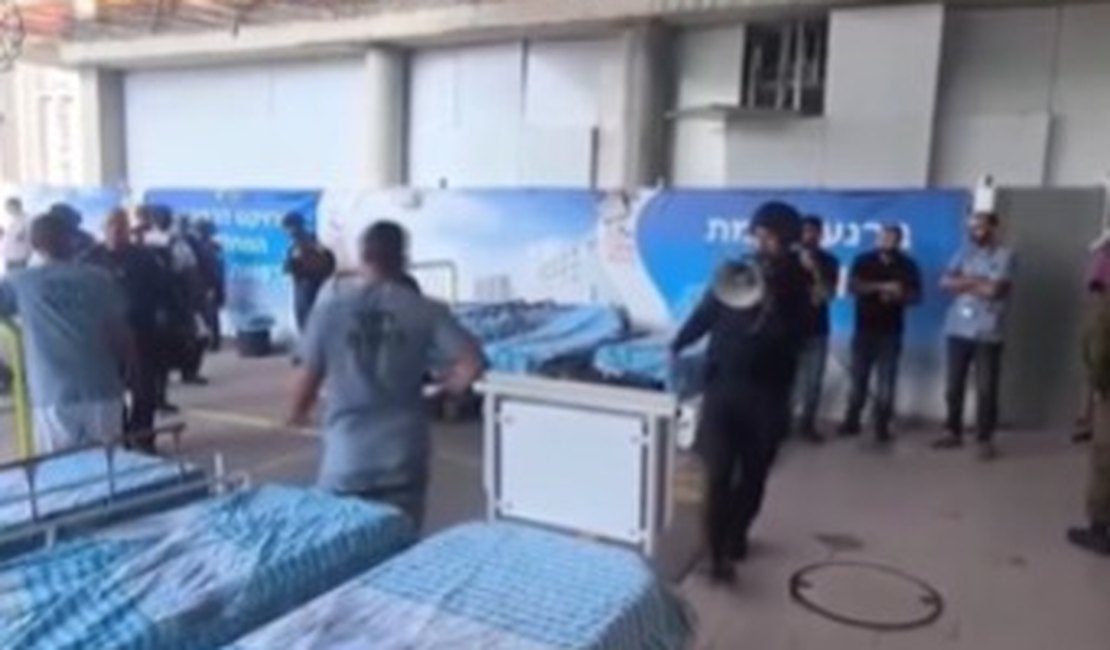 Míssil do Irã atinge o maior hospital do sul de Israel