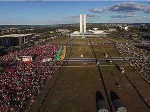 Brasileiro 'Democracia em vertigem' é indicado ao Oscar de melhor documentário