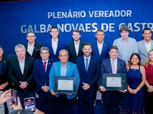 Câmara homenageia Claydson Mourinha e José Neto em Maceió