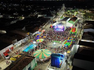 Especial Dia das Crianças lota Praça de Eventos e emociona famílias em Porto Real do Colégio