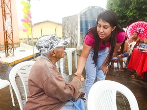 Em visita ao Agreste, Gabi ouviu as demandas dos moradores de Feira Grande e Tanque D’Arca