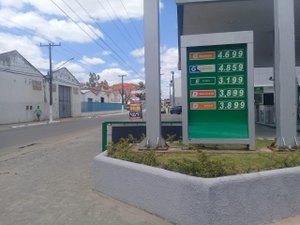 Postos de combustíveis terão que explicar valor da gasolina em Arapiraca