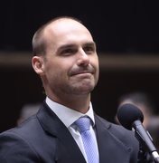 Eduardo Bolsonaro responsabiliza Moraes e PF por assalto a familiares no RJ