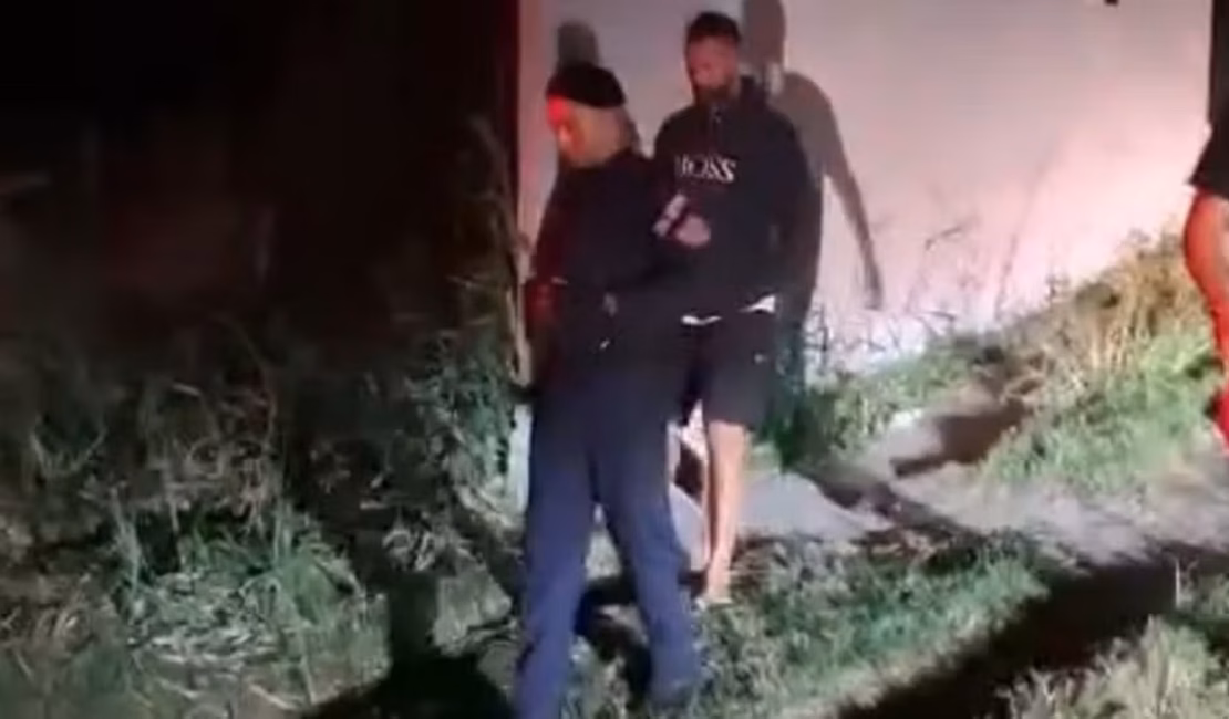 Goleiro Bruno Fernandes é preso em São Pedro da Aldeia após 2 meses foragido