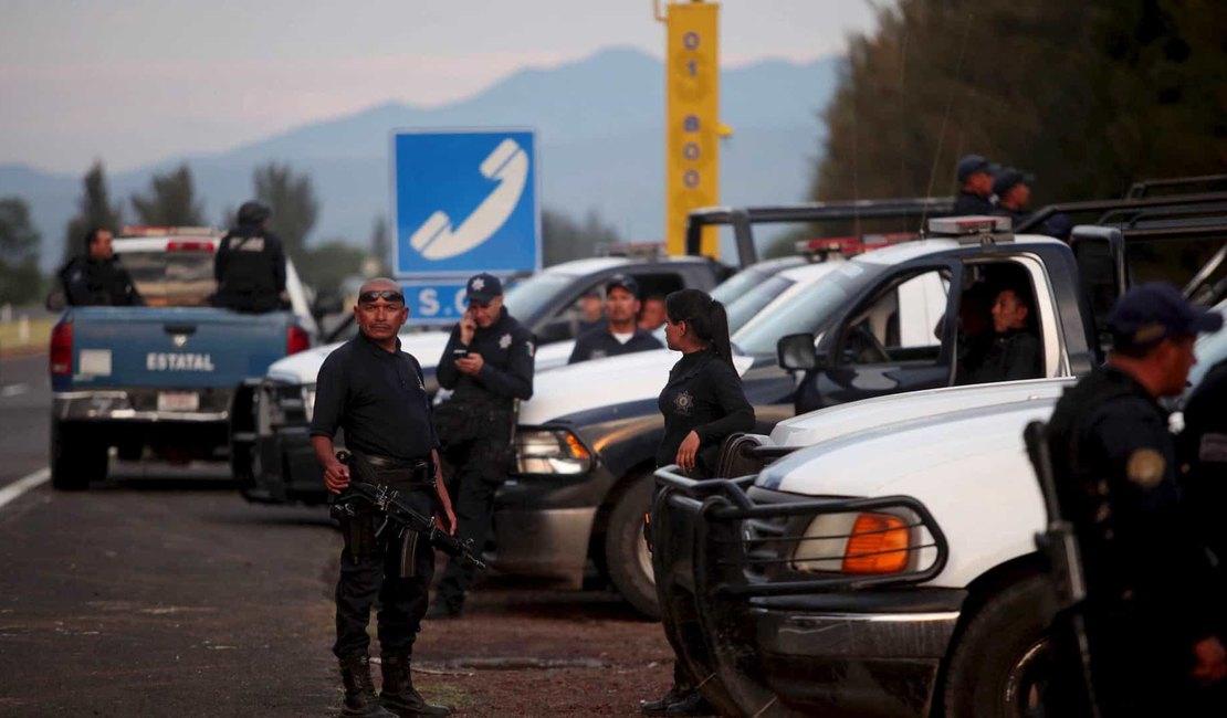 Tiroteio perto da fronteira do México com EUA deixa 14 mortos