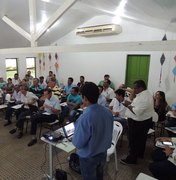 Emater e Embrapa desenvolvem projeto para revitalização dos coqueirais em AL