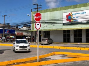 SMTT avança com sinalizações e proporciona segurança viária nas comunidades
