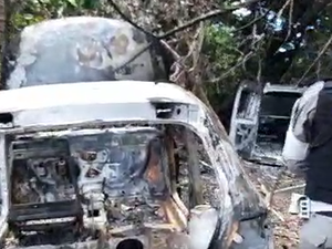 BPRv encontra veículos abandonados em chamas em Satuba