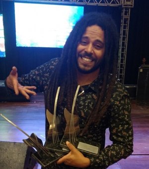 Luiz de Assis é o grande vencedor do Festival Em Cantos de Alagoas