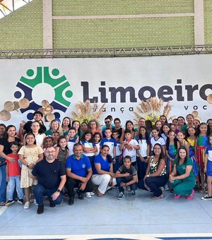 Estudantes de Limoeiro de Anadia participam da 1ª Feira do Jovens Empreendedores