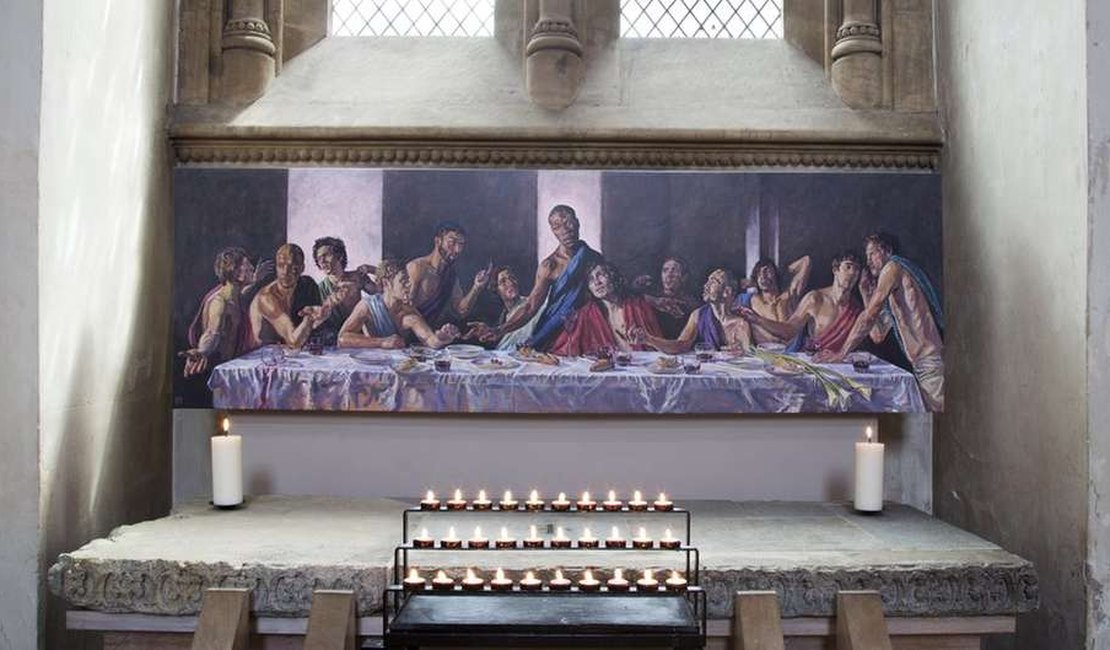 Catedral reabre com Jesus negro em pintura de última ceia no Reino Unido