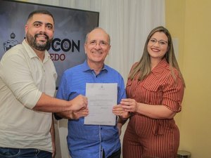 Nomeação de diretora para o Procon Penedo amplia participação de mulheres no governo municipal