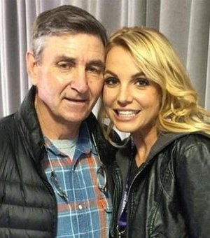 Pai de Britney Spears não quer mais ser tutor da cantora, diz site