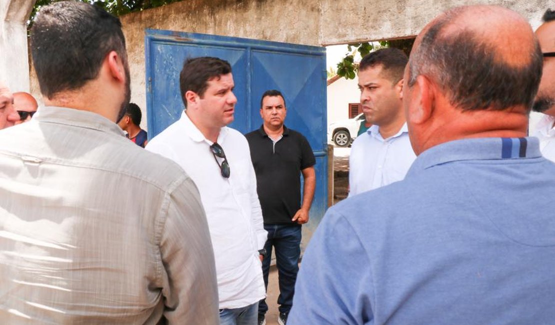 Infraestrutura faz vistoria em obras de saneamento, abastecimento e esgotamento no Litoral Norte