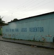 Teto de escola municipal desaba no bairro Manoel Teles