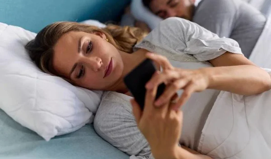 Traição: 39% das pessoas traem mesmo tendo relacionamentos felizes