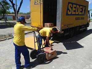 Correios vão levar 15 dias para normalizar entregas após greve dos caminhoneiros