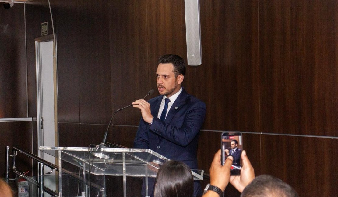 TRE de Alagoas diploma Nivaldo Albuquerque para a Câmara Federal