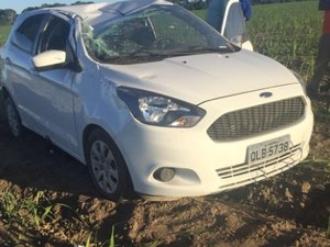 Arquitetos de Arapiraca sofrem acidente de carro indo a Maceió