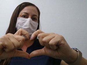 HEA 18 anos: O primeiro paciente e um amor pra toda vida