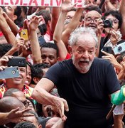 Lula promete voltar às ruas para reencontrar o povo em janeiro
