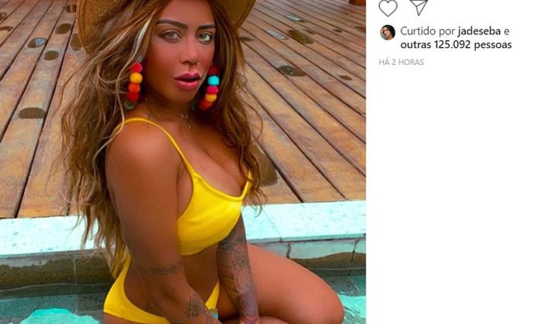 Irmã de Neymar Jr, Rafaella intriga os fãs: 'Cadê o umbigo?'