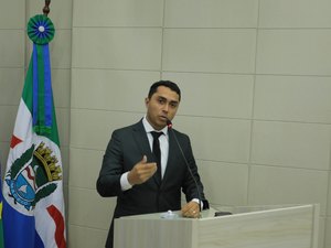 Vereadores cobram melhorias no atendimento a pacientes com câncer em Alagoas