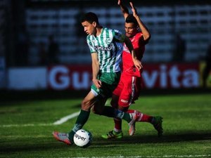 Série C: Juventude (RS) perde e dirigente invade campo; Hoje, tem briga pelo G4