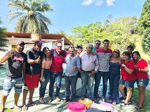 Cícero Almeida recebe apoio de ex-prefeito do Pilar