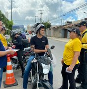 DMTT realiza Pit Stop educativo para motociclistas