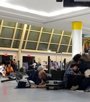 Terminal do aeroporto JFK, em Nova York, é esvaziado após supostos tiros