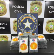 Polícia Civil e Receita Federal apreendem 20 kg de cocaína em operação conjunta em Maceió