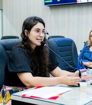 Vereadora levanta questionamentos sobre pedido de empréstimo de R$ 1,2 bilhão