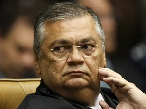 Flávio Dino diz ter sido ameaçado de morte por funcionária de companhia aérea