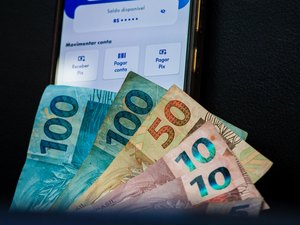 Governo de Alagoas antecipa salário dos servidores estaduais para 23 de junho