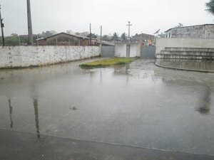 Moradores de residencial denunciam construtora