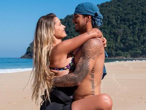 Yasmin Brunet comenta beijo de Fratus e esposa: ‘Feliz por eles’