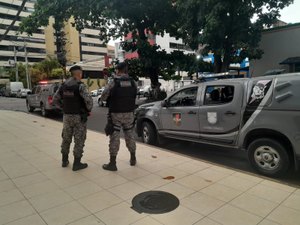 Operação que combate desvio de R$ 35 milhões cumpre 10 mandados judiciais