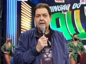 Faustão faz transplante de fígado e retransplante renal em SP